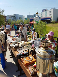 Блошиный рынок в Якутске